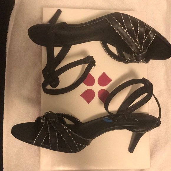 COPY - Authentic COACH KITTEN HEEL Sling back sandal S 9 - Picture 2 of 7